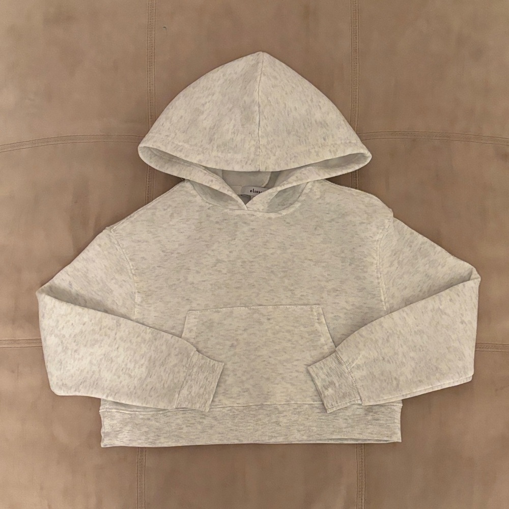 Olivia Kay light gray polyester sweater size small (7)